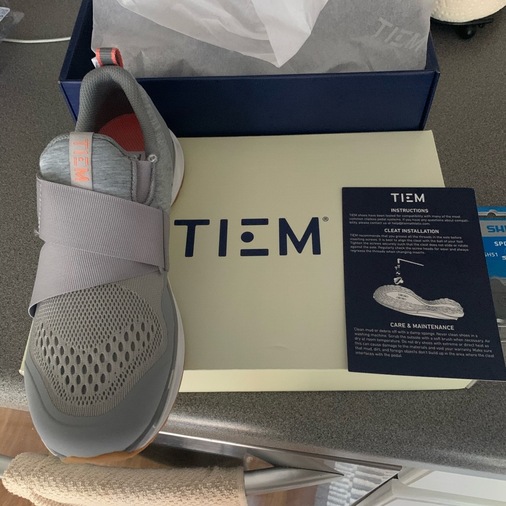 TIEM GREY SZ 8 W/ CLIPS
